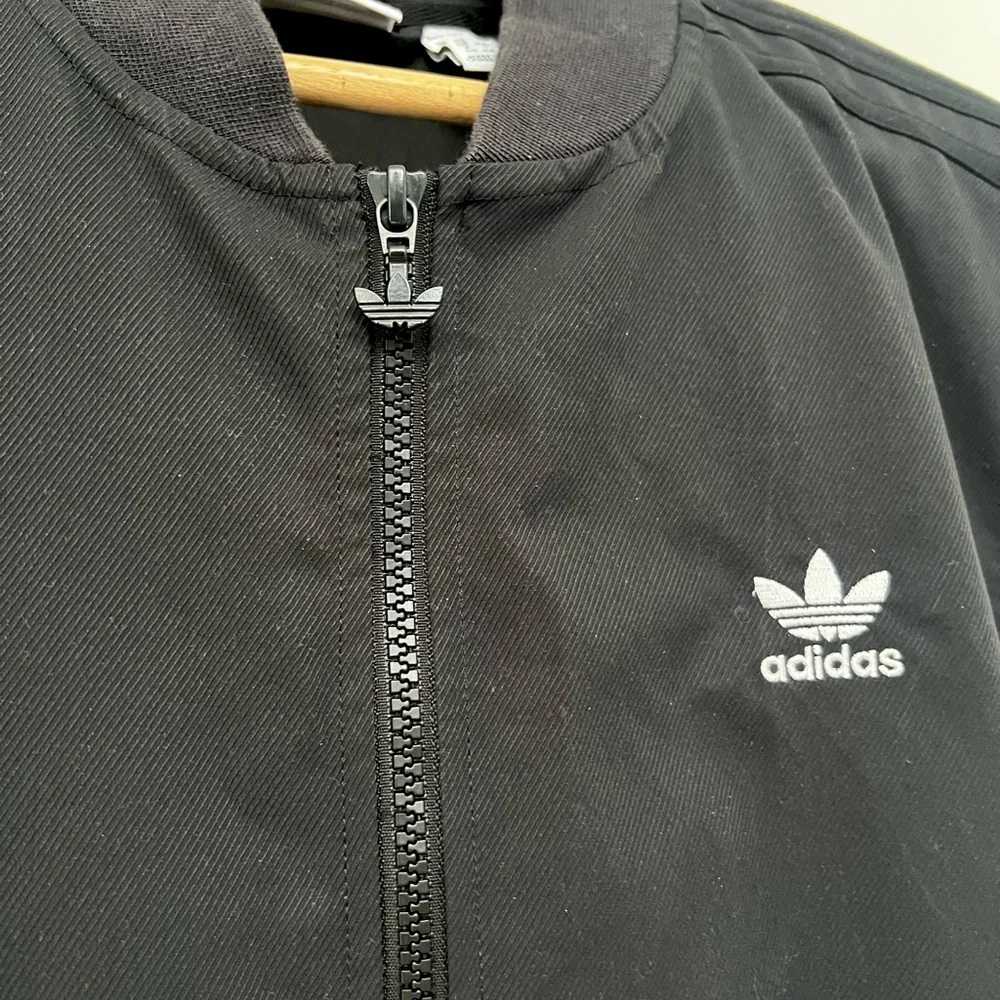 Adidas Black Zip-Up sleeveless jumpsuit with Logo - Picture 6 of 9